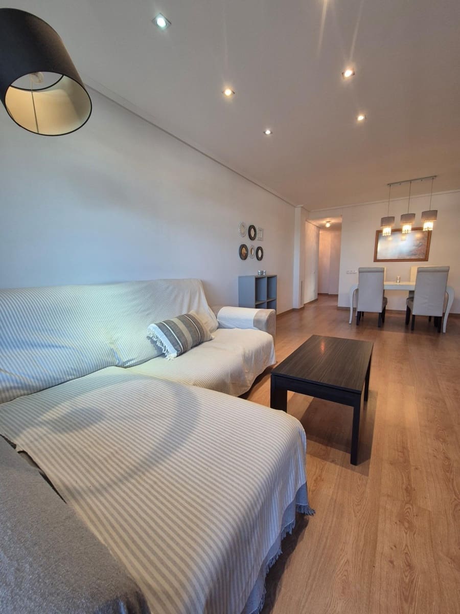 2 soveværelse Penthouse til leje i Valencia by med swimmingpool garage - € 1.900 (Ref: 10173842)