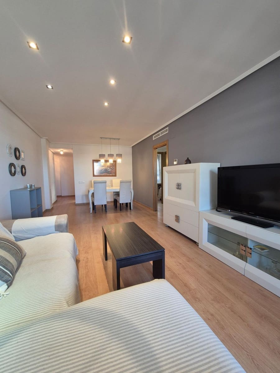 2 soveværelse Penthouse til leje i Valencia by med swimmingpool garage - € 1.900 (Ref: 10173842)