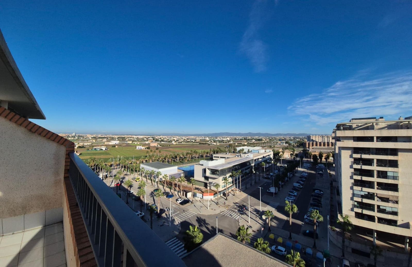 2 soveværelse Penthouse til leje i Valencia by med swimmingpool garage - € 1.900 (Ref: 10173842)
