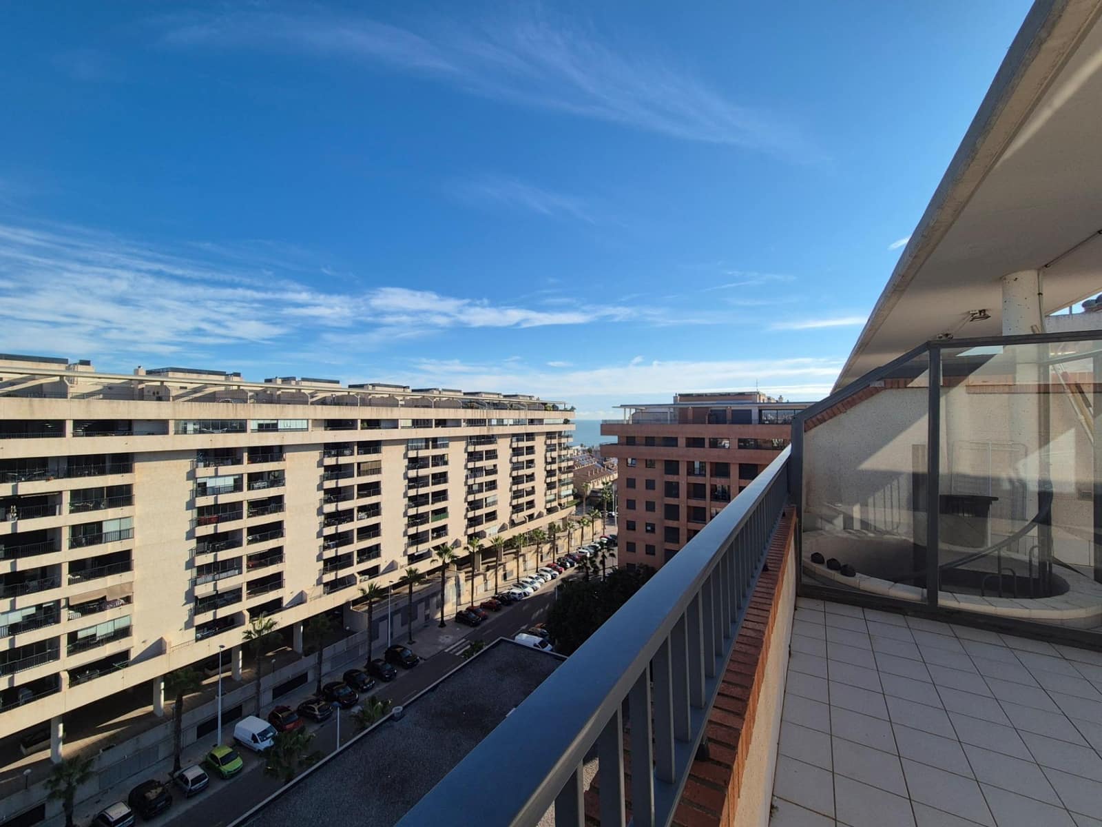 2 soveværelse Penthouse til leje i Valencia by med swimmingpool garage - € 1.900 (Ref: 10173842)