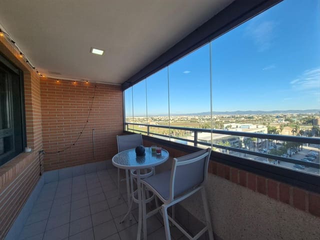 2 soveværelse Penthouse til leje i Valencia by med swimmingpool garage - € 1.900 (Ref: 10173842)