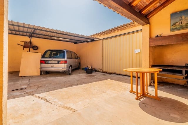 2 sypialnia Finka/Dom wiejski na sprzedaż w L'Enova z garażem - 600 000 € (Ref: 6904521)