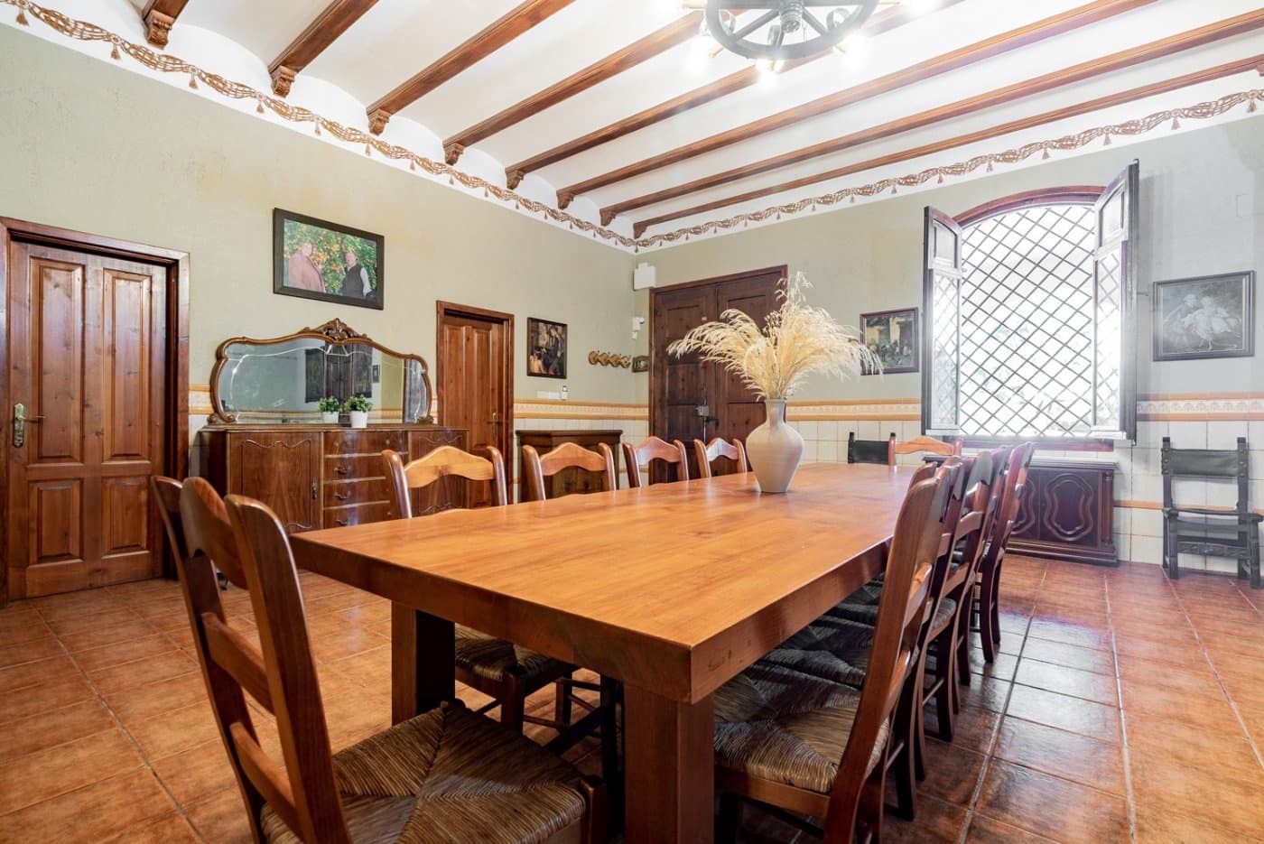 2 soveværelse Finca/Landehus til salg i L'Enova med garage - € 600.000 (Ref: 6904521)