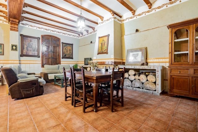 2 sypialnia Finka/Dom wiejski na sprzedaż w L'Enova z garażem - 600 000 € (Ref: 6904521)