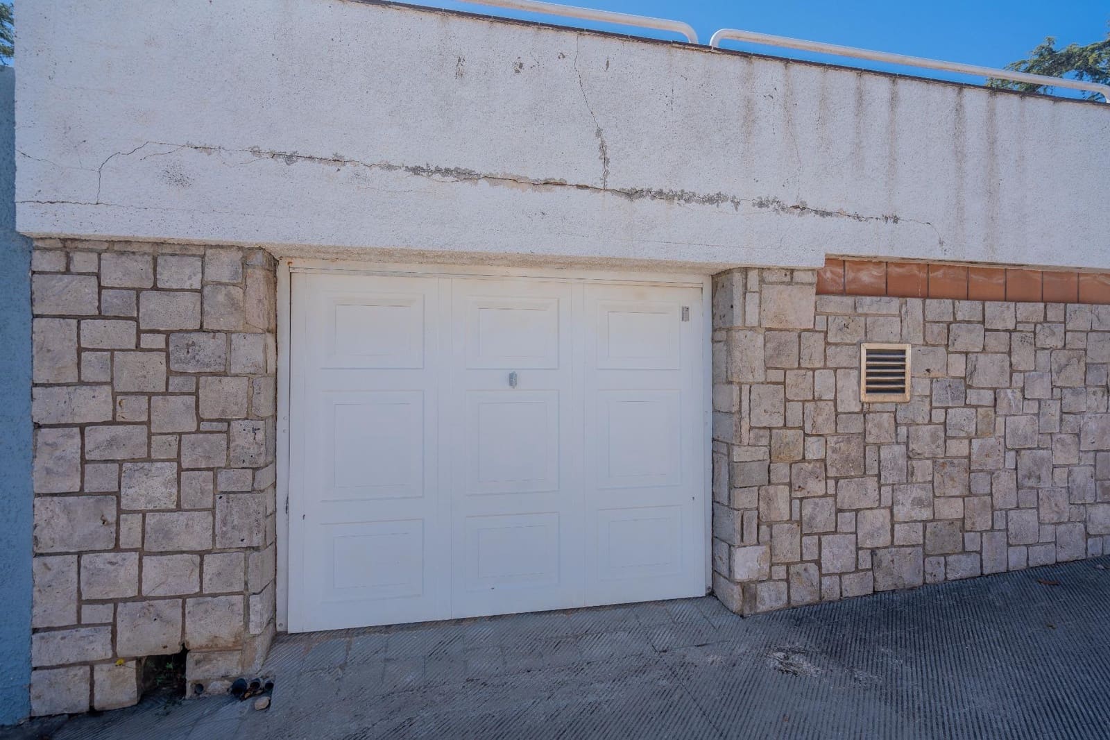 9 soverom Villa til salgs i Torrent med svømmebasseng - € 600 000 (Ref: 7622457)