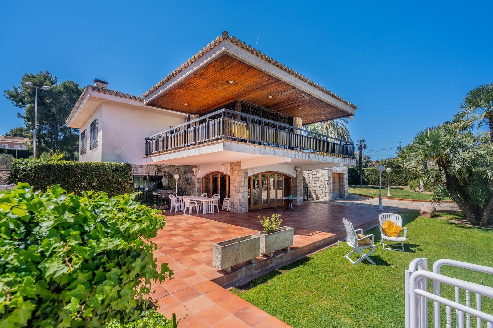 9 soverom Villa til salgs i Torrent med svømmebasseng - € 600 000 (Ref: 7622457)