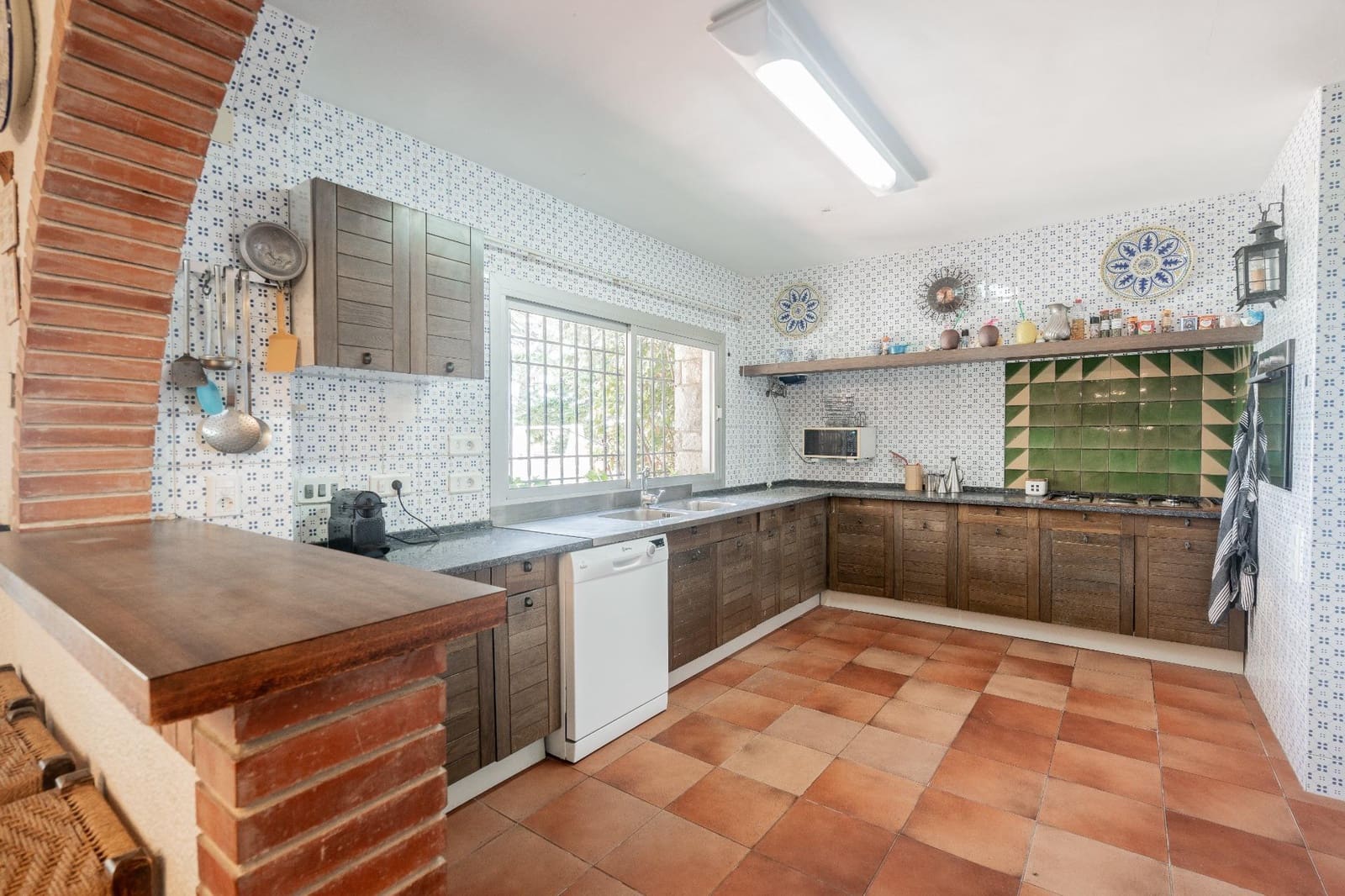 9 soverom Villa til salgs i Torrent med svømmebasseng - € 600 000 (Ref: 7622457)