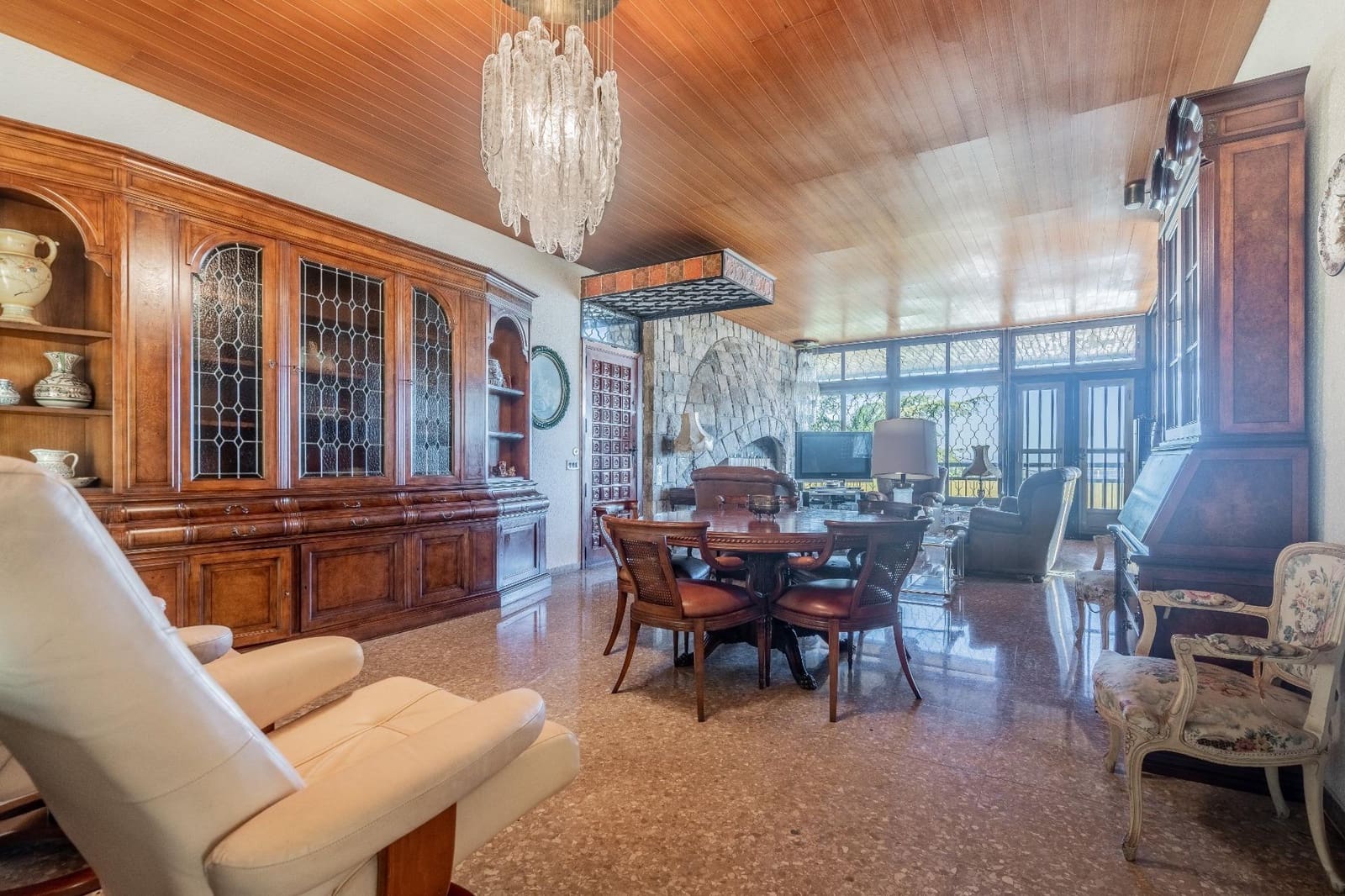 9 soverom Villa til salgs i Torrent med svømmebasseng - € 600 000 (Ref: 7622457)