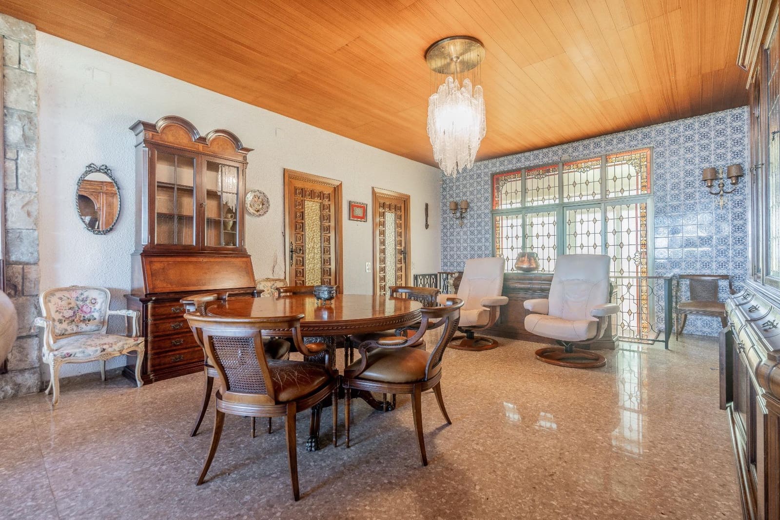 9 soverom Villa til salgs i Torrent med svømmebasseng - € 600 000 (Ref: 7622457)