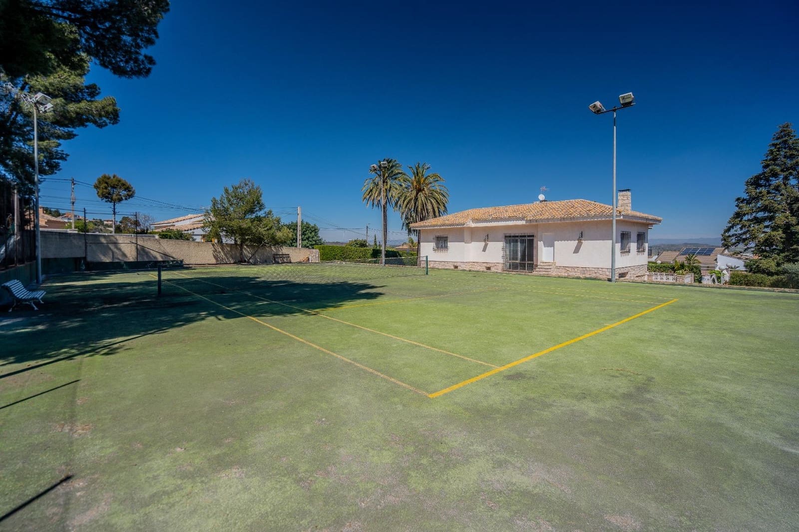 9 soverom Villa til salgs i Torrent med svømmebasseng - € 600 000 (Ref: 7622457)