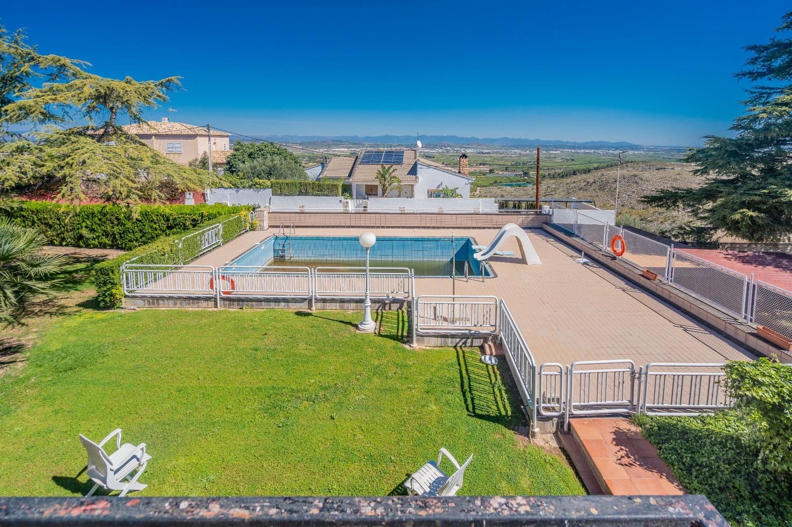 9 soverom Villa til salgs i Torrent med svømmebasseng - € 600 000 (Ref: 7622457)