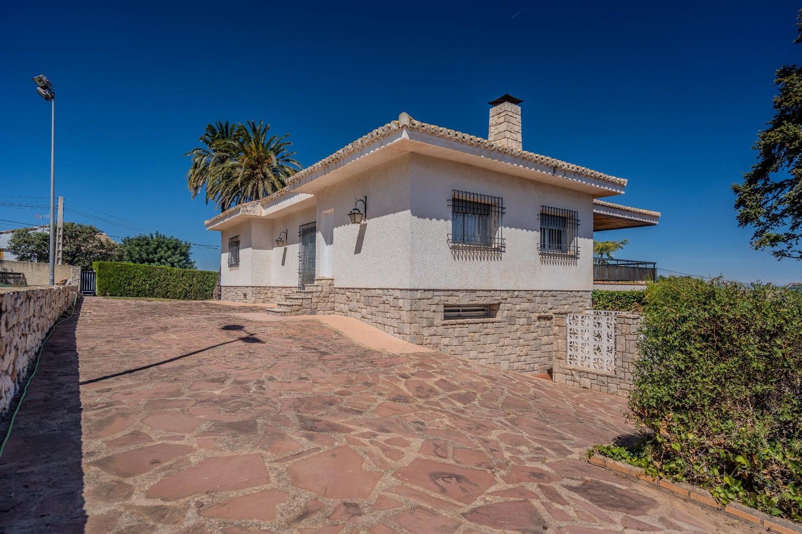 9 soverom Villa til salgs i Torrent med svømmebasseng - € 600 000 (Ref: 7622457)