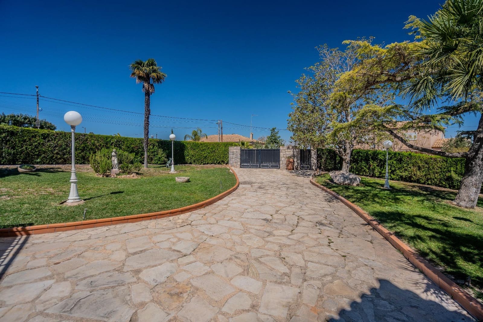 9 soverom Villa til salgs i Torrent med svømmebasseng - € 600 000 (Ref: 7622457)