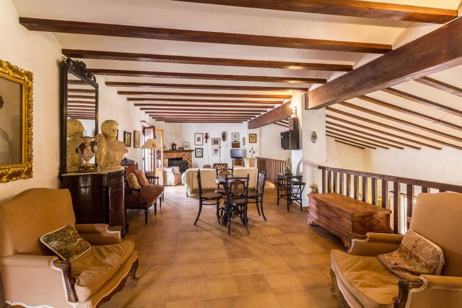 6 soveværelse Byhus til salg i Quart de les Valls - € 360.000 (Ref: 7891128)