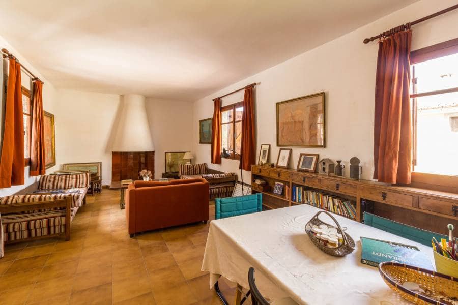 6 soveværelse Byhus til salg i Quart de les Valls - € 360.000 (Ref: 7891128)