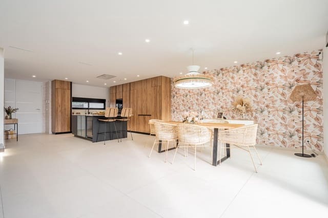 7 slaapkamer Villa te koop in Picanya met zwembad garage - € 749.900 (Ref: 8068707)