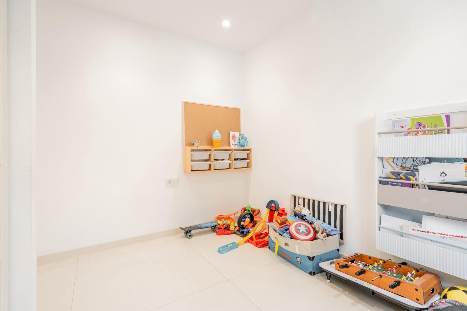 7 sypialnia Willa na sprzedaż w Picanya z basenem garażem - 749 900 € (Ref: 8068707)