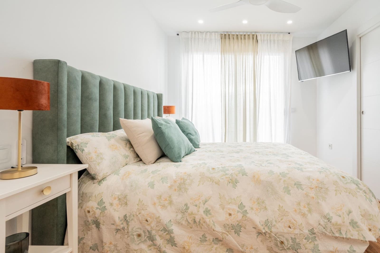 7 sypialnia Willa na sprzedaż w Picanya z basenem garażem - 749 900 € (Ref: 8068707)