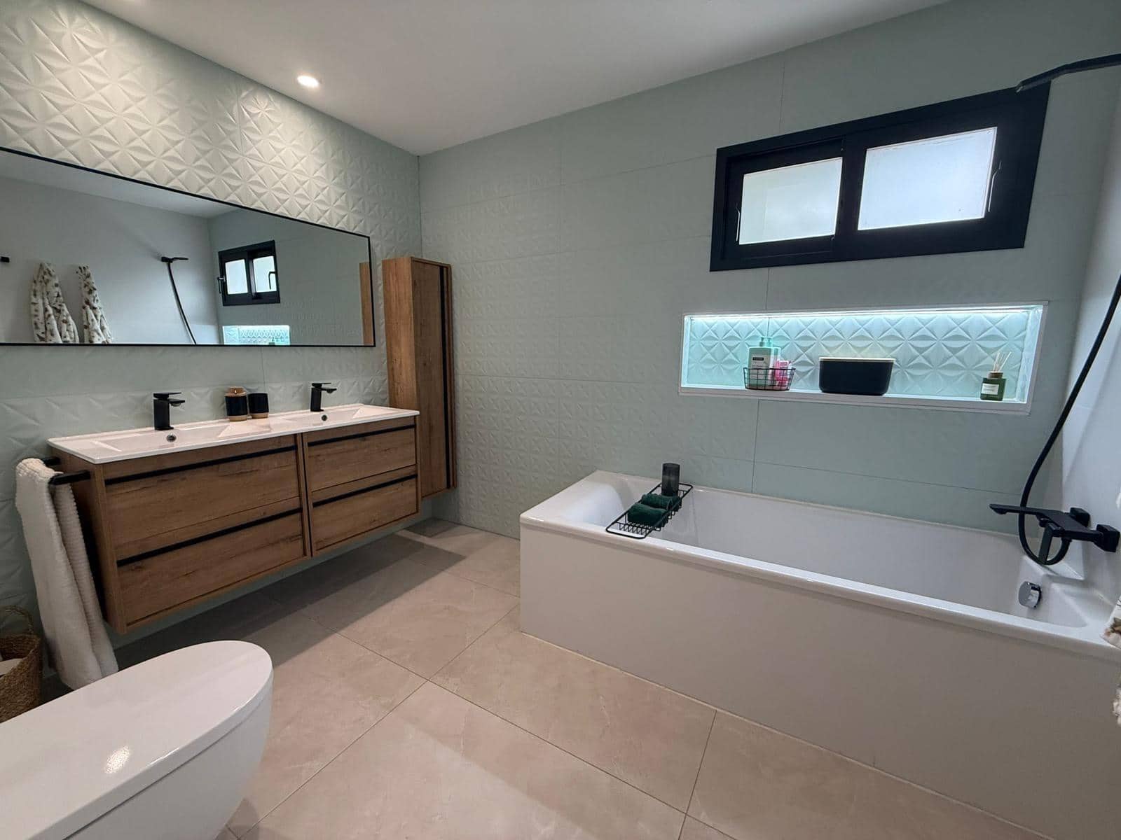 7 sypialnia Willa na sprzedaż w Picanya z basenem garażem - 749 900 € (Ref: 8068707)