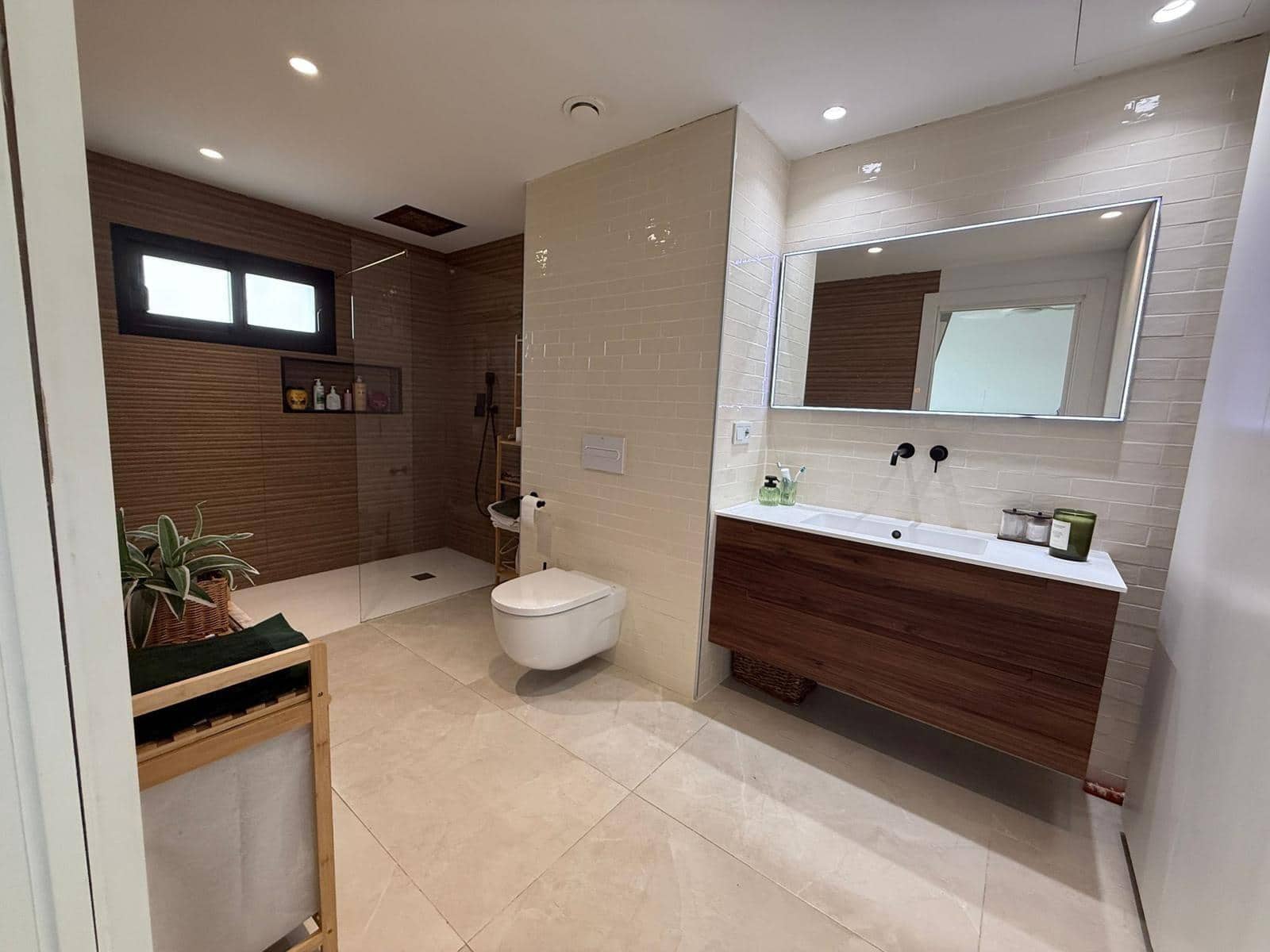 7 sypialnia Willa na sprzedaż w Picanya z basenem garażem - 749 900 € (Ref: 8068707)