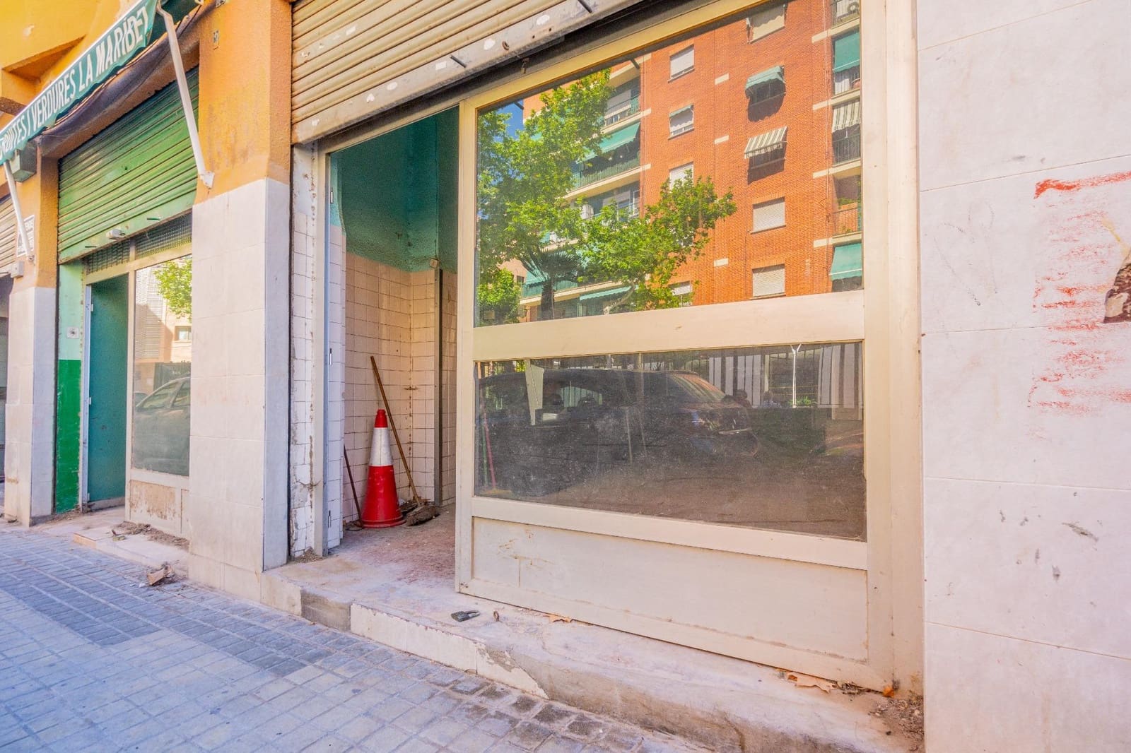 Kommersiell till salu i Manises - 177 000 € (Ref: 8295898)