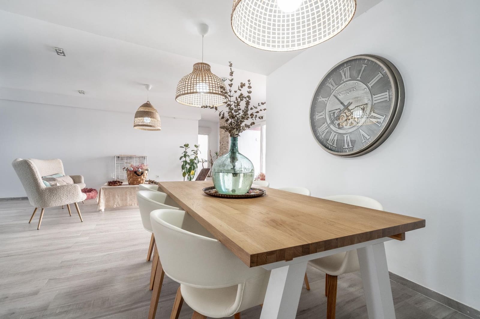 6 soveværelse Villa til salg i Valencia by med swimmingpool garage - € 650.000 (Ref: 8302915)