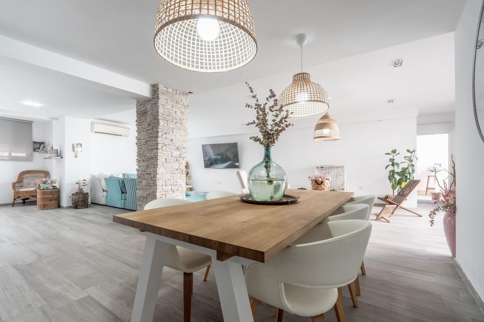 6 soveværelse Villa til salg i Valencia by med swimmingpool garage - € 650.000 (Ref: 8302915)