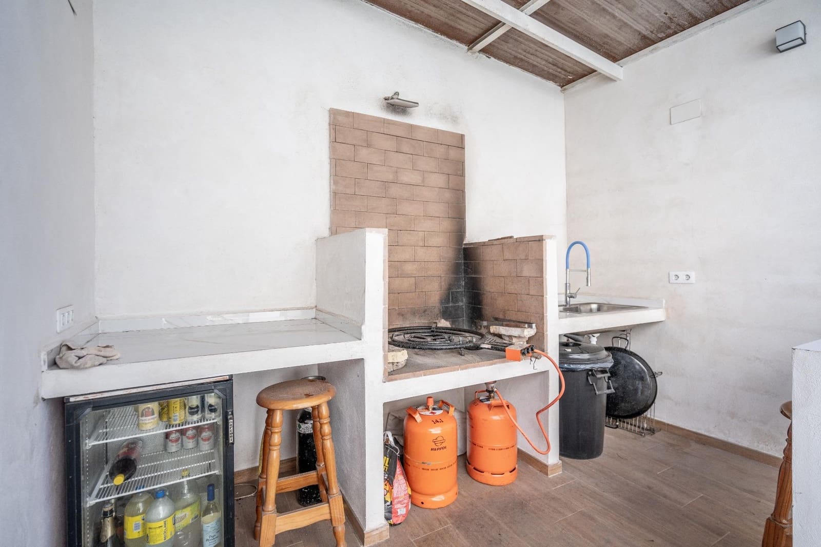 6 soveværelse Villa til salg i Valencia by med swimmingpool garage - € 650.000 (Ref: 8302915)