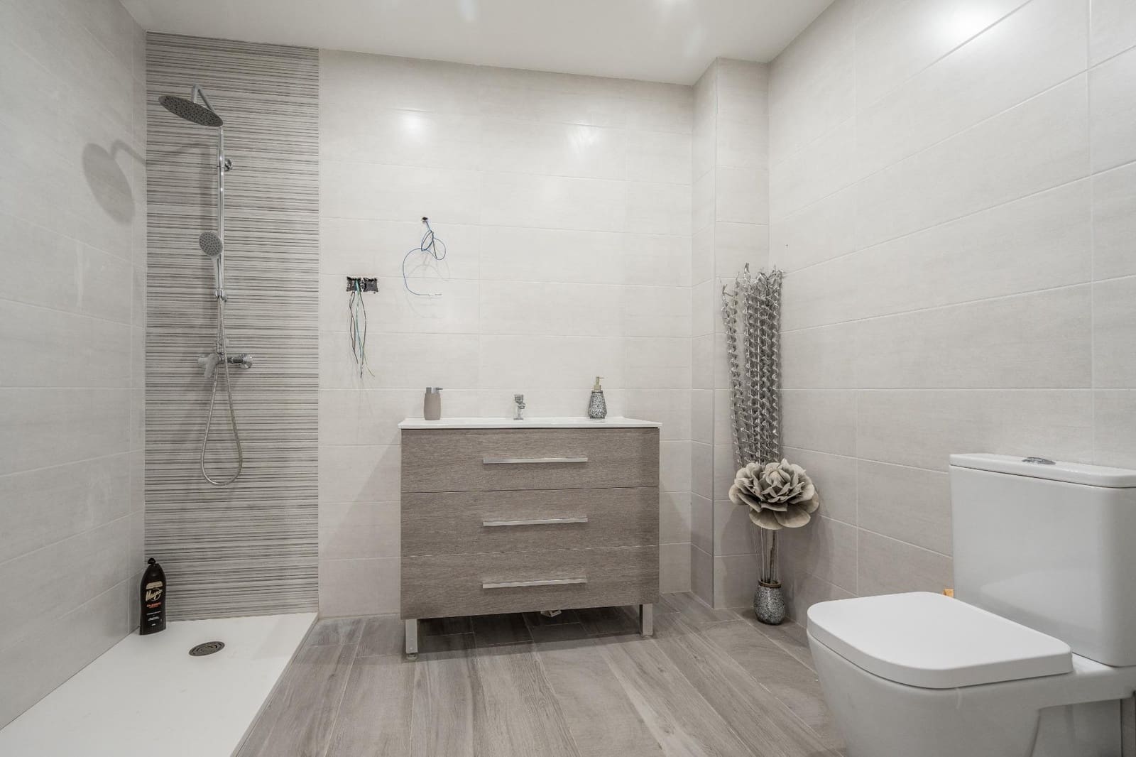 6 soveværelse Villa til salg i Valencia by med swimmingpool garage - € 650.000 (Ref: 8302915)