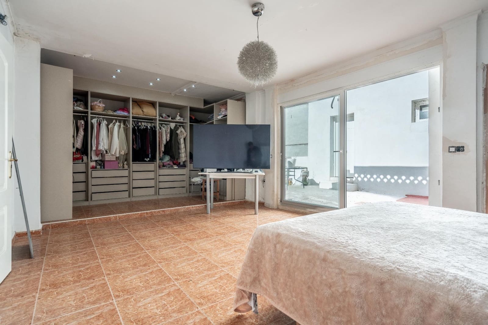 6 soveværelse Villa til salg i Valencia by med swimmingpool garage - € 650.000 (Ref: 8302915)