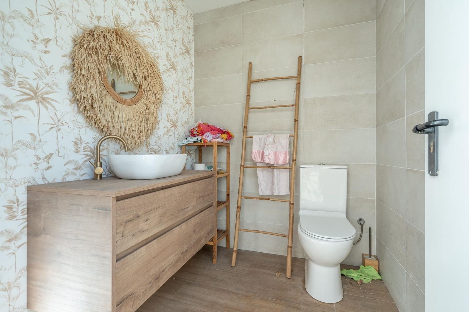 6 soveværelse Villa til salg i Valencia by med swimmingpool garage - € 650.000 (Ref: 8302915)