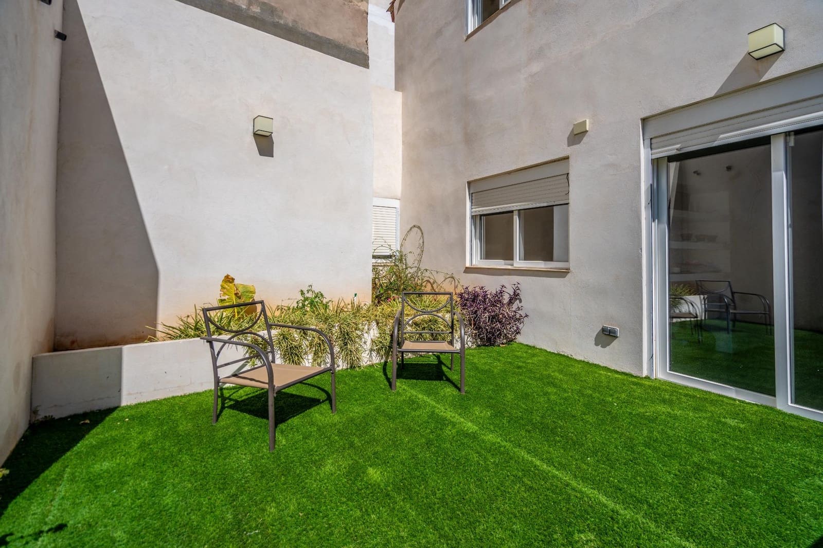 6 soveværelse Villa til salg i Valencia by med swimmingpool garage - € 650.000 (Ref: 8302915)