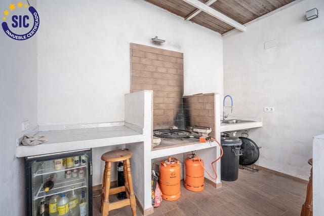6 quarto Moradia para venda em Natzaret, Valência cidade com piscina garagem - 600 000 € (Ref: 8302915)