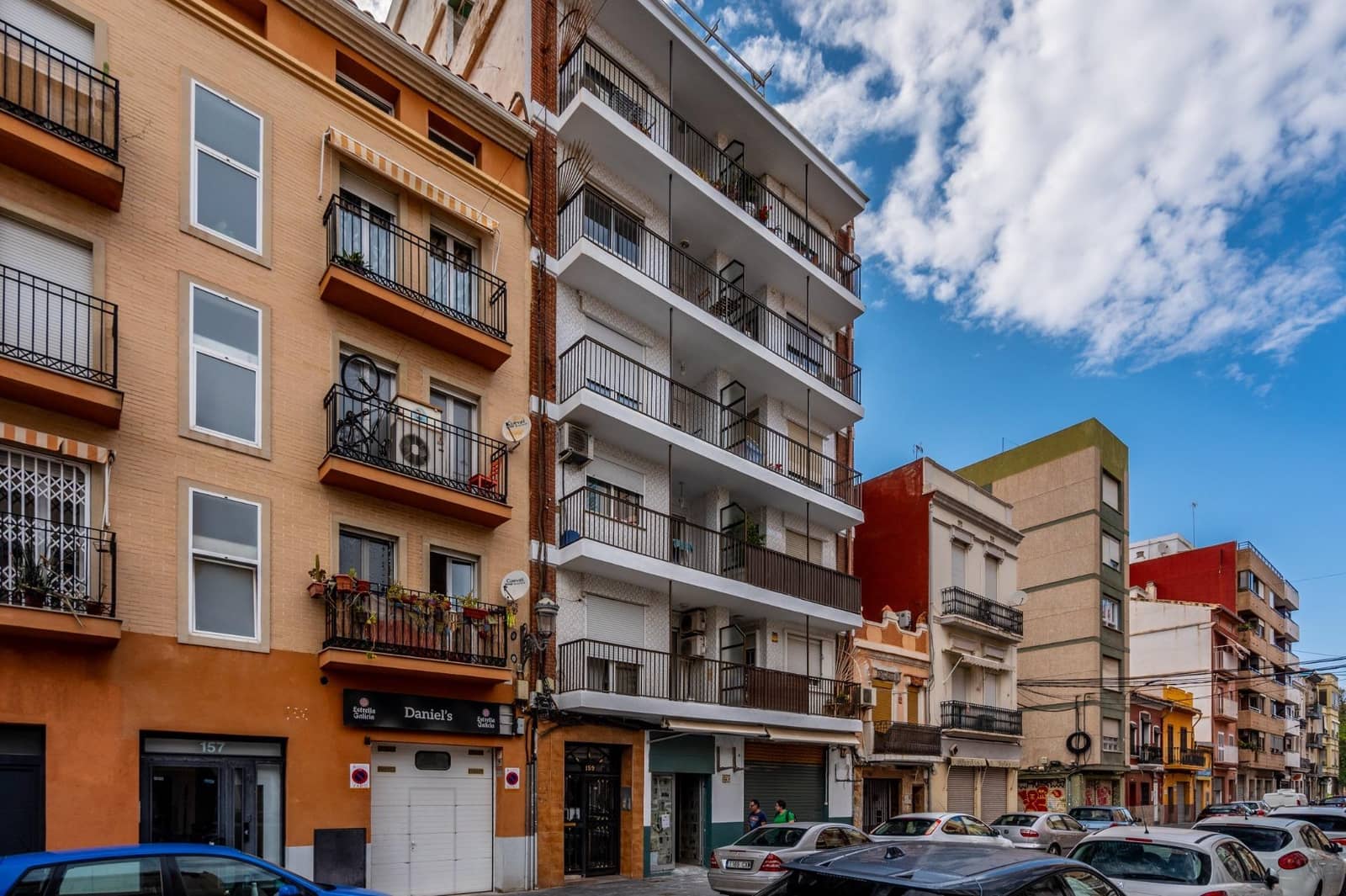 3 bedroom Flat for sale in CabanyalCanyamelar, Valencia city €