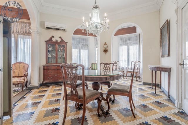 4 bedroom Flat for sale in Sant Francesc, Valencia city - € 840,000 (Ref: 8692526)