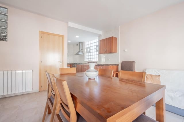 4 bedroom Townhouse for sale in Viver - € 160,000 (Ref: 8724080)