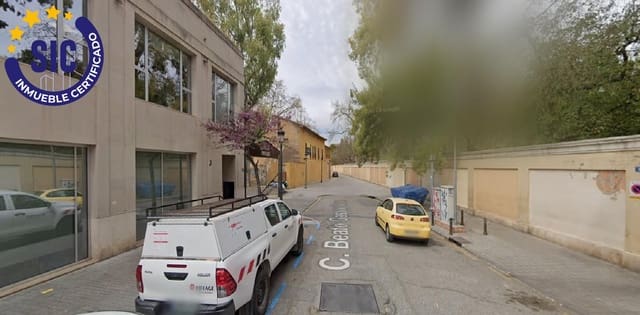 Garage te koop in El Pilar, Valencia stad - € 19.900 (Ref: 8849657)