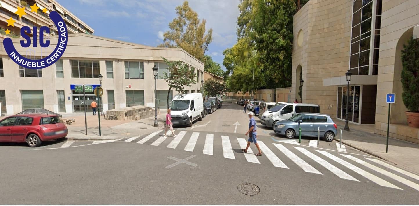 Garage til salg i Valencia by - € 19.900 (Ref: 8849657)