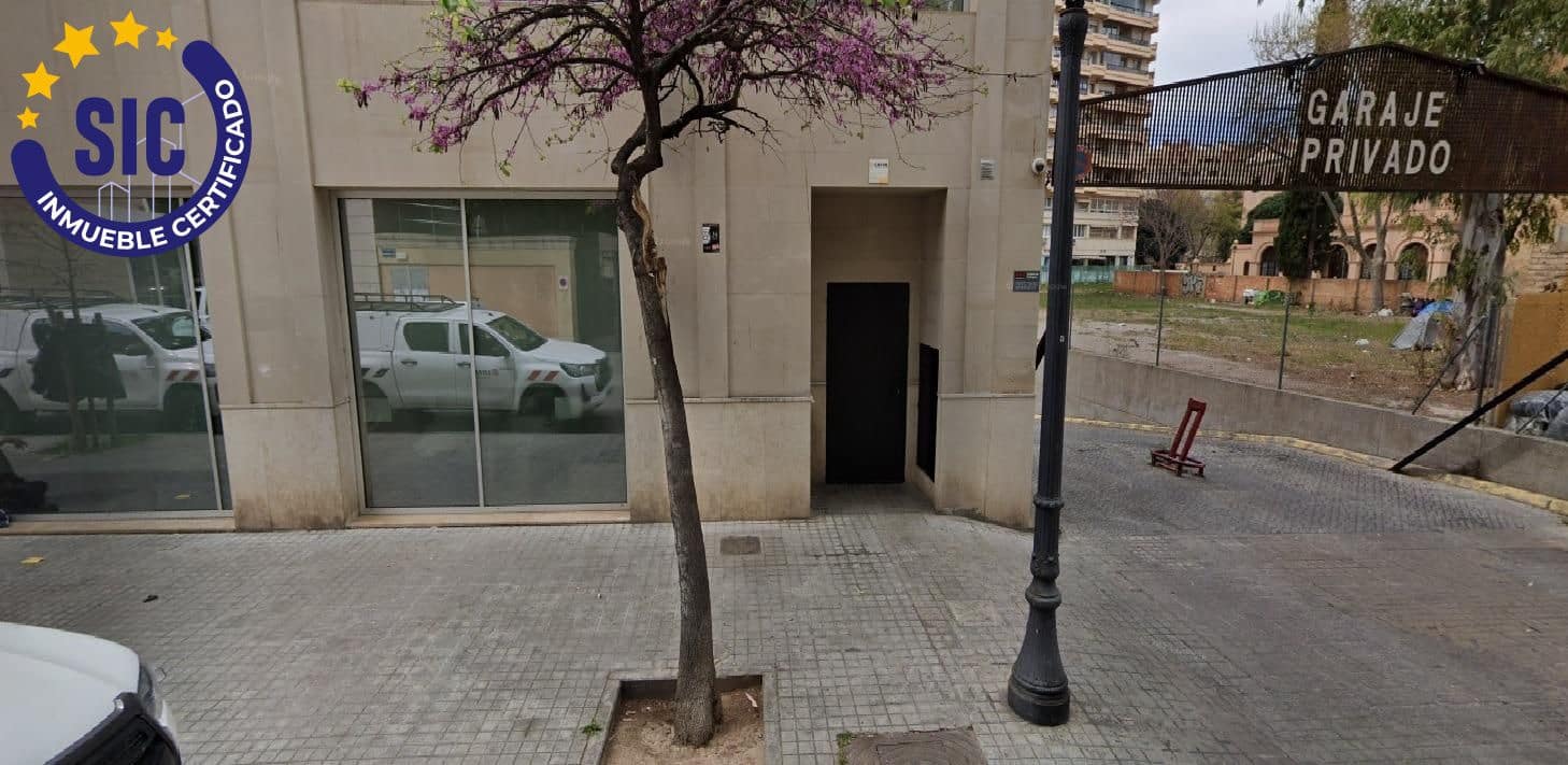 Garage til salg i Valencia by - € 19.900 (Ref: 8849657)