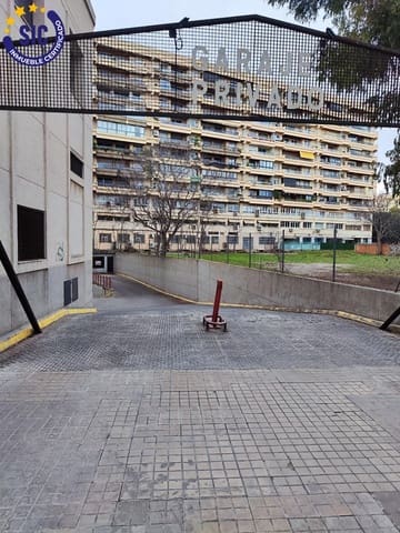 Garage te koop in El Pilar, Valencia stad - € 19.900 (Ref: 8849657)