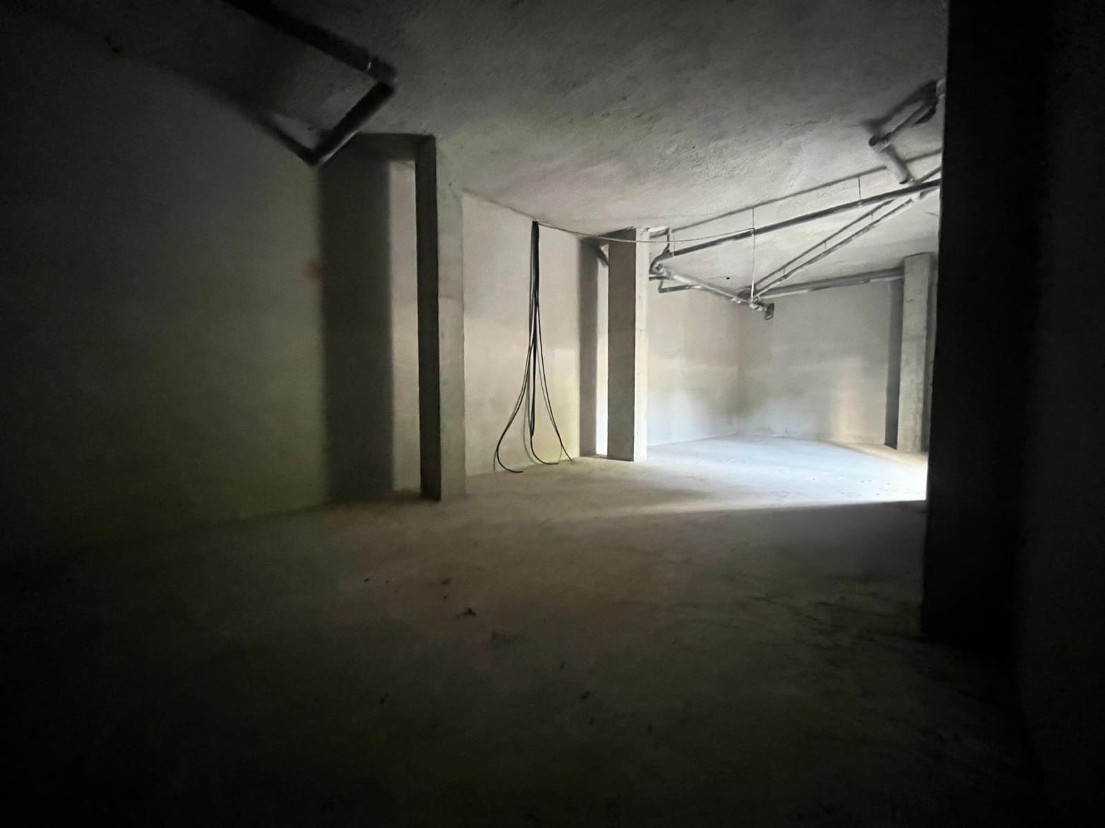 Komercyjne do wynajęcia w Miasto Walencja - 950 € (Ref: 8867113)