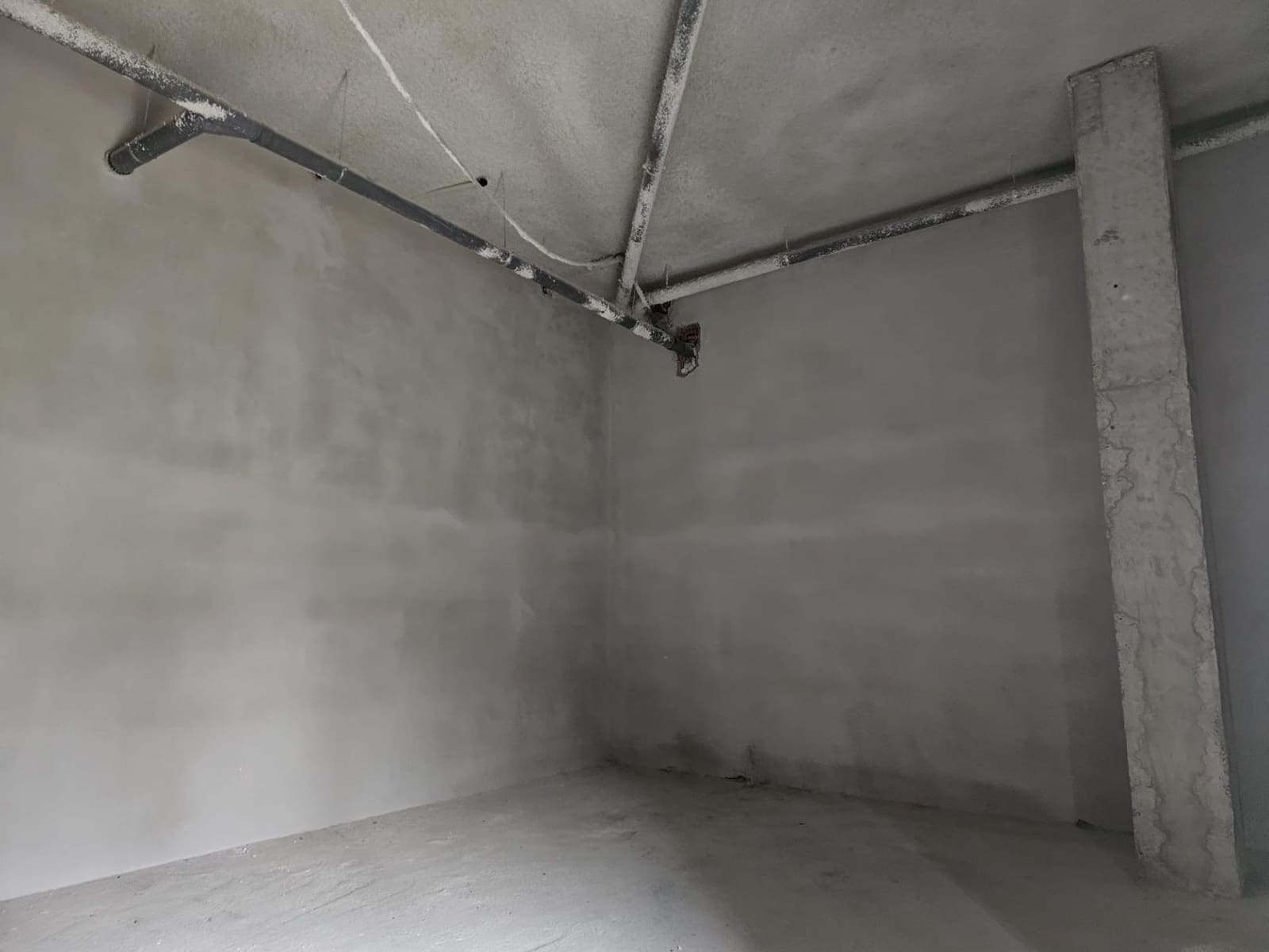 Komercyjne do wynajęcia w Miasto Walencja - 950 € (Ref: 8867113)