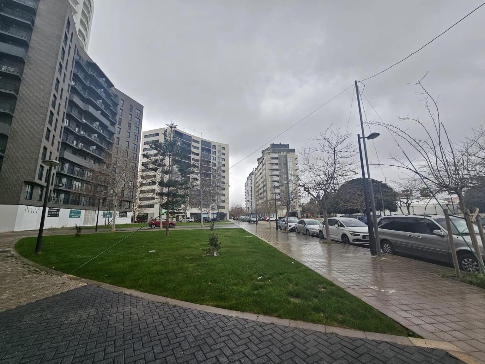 Komercyjne do wynajęcia w Miasto Walencja - 950 € (Ref: 8867113)