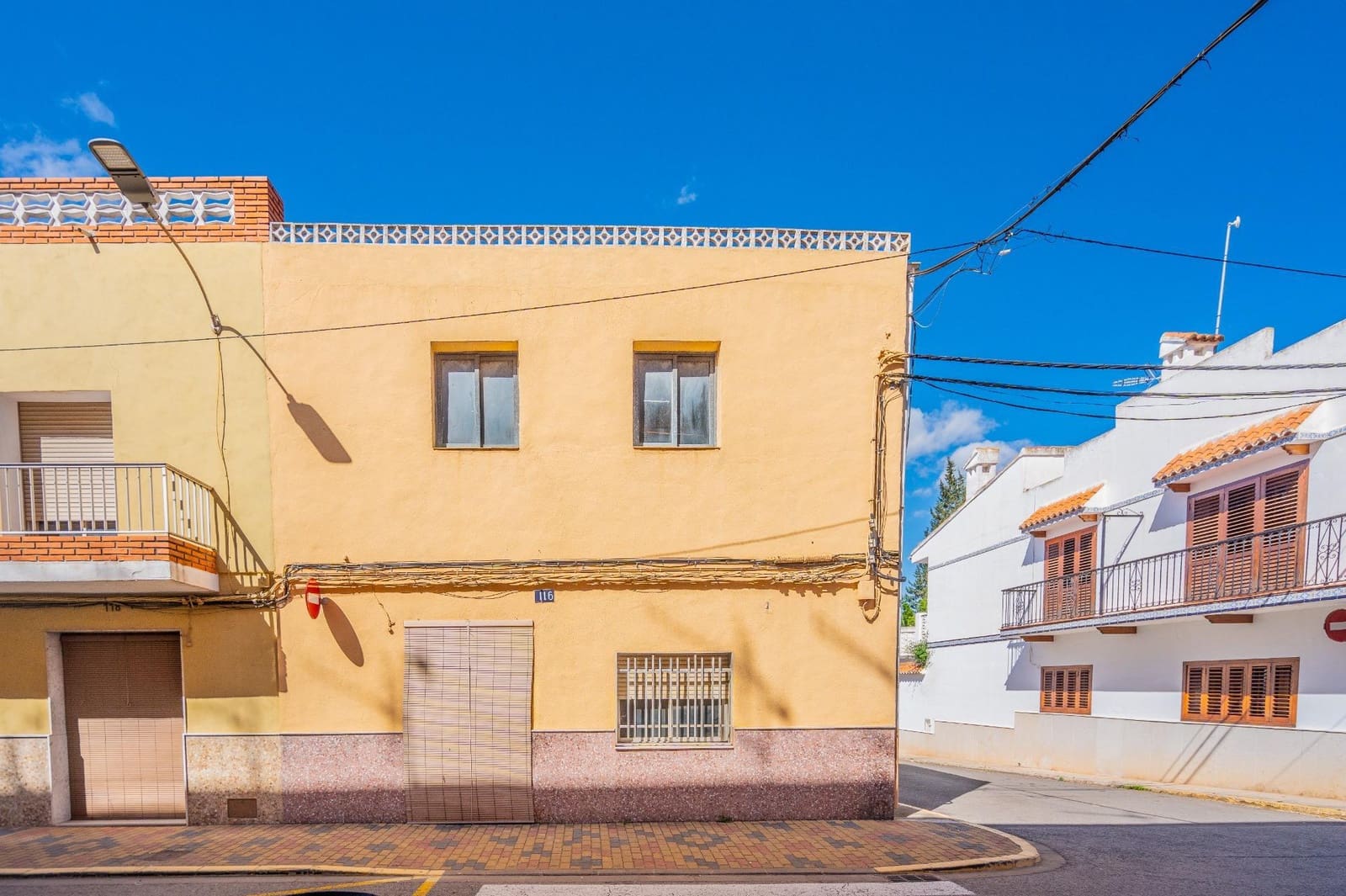 5 soveværelse Byhus til salg i Chella - € 75.000 (Ref: 9005209)