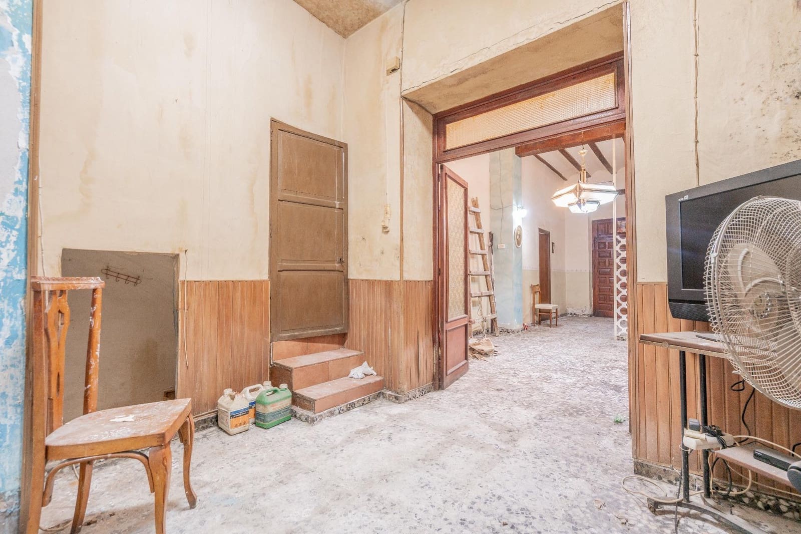 5 soveværelse Byhus til salg i Chella - € 75.000 (Ref: 9005209)