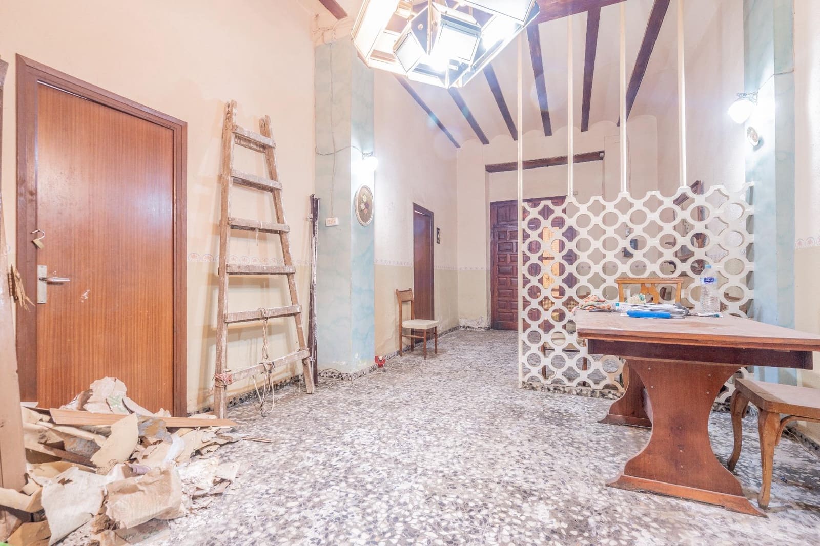 5 soveværelse Byhus til salg i Chella - € 75.000 (Ref: 9005209)