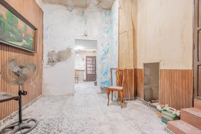 5 soveværelse Byhus til salg i Chella - € 75.000 (Ref: 9005209)