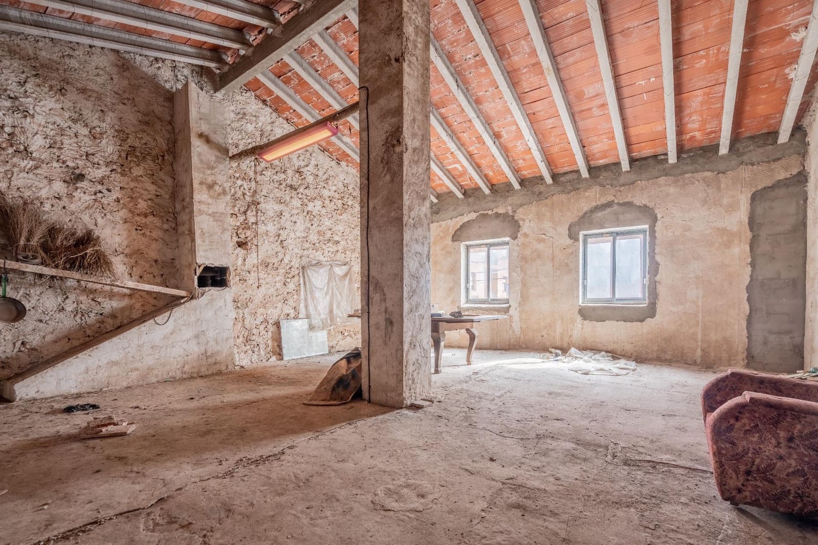 5 soveværelse Byhus til salg i Chella - € 75.000 (Ref: 9005209)