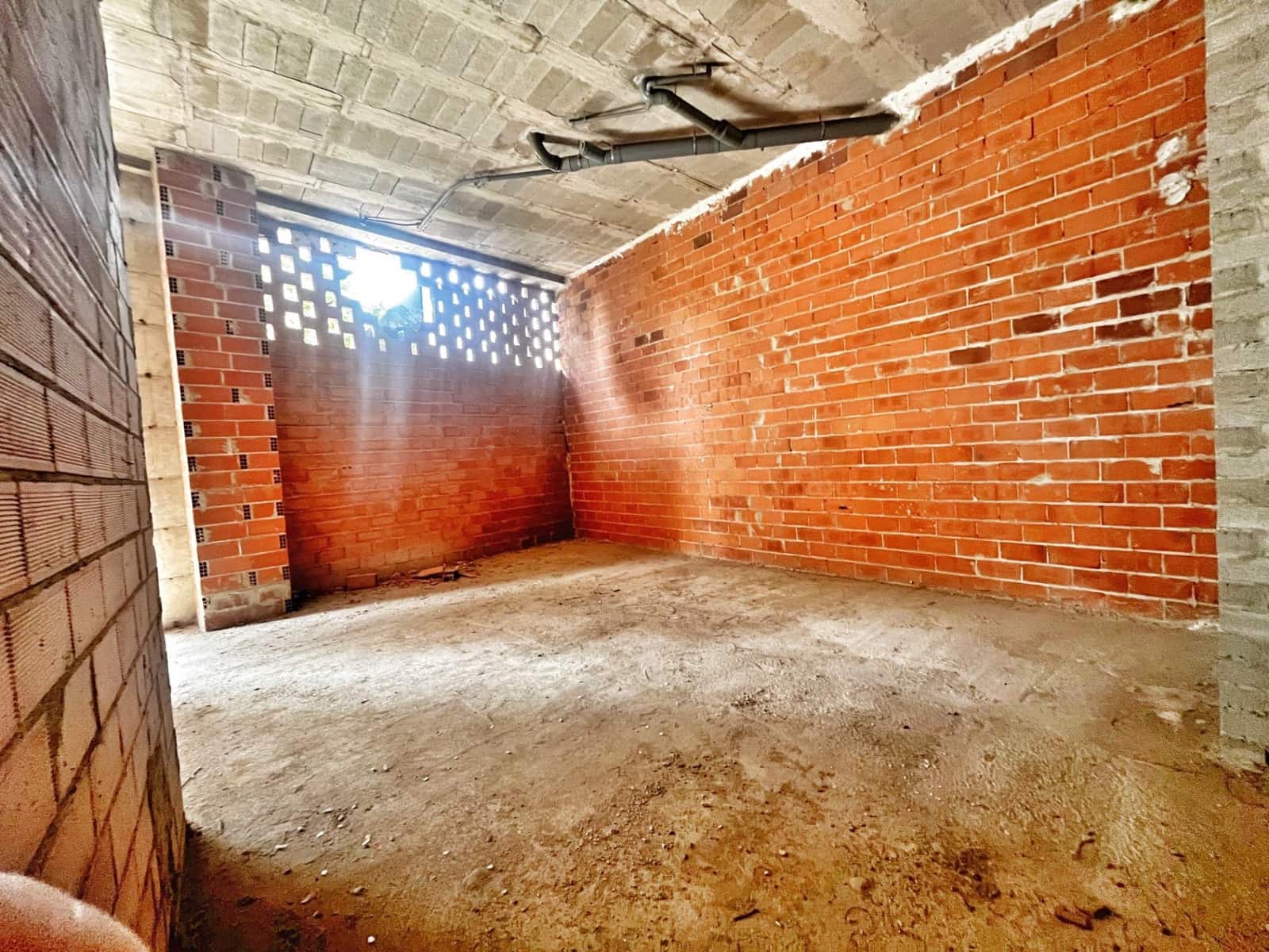 Erhverv til leje i Valencia by - € 4.500 (Ref: 9012190)