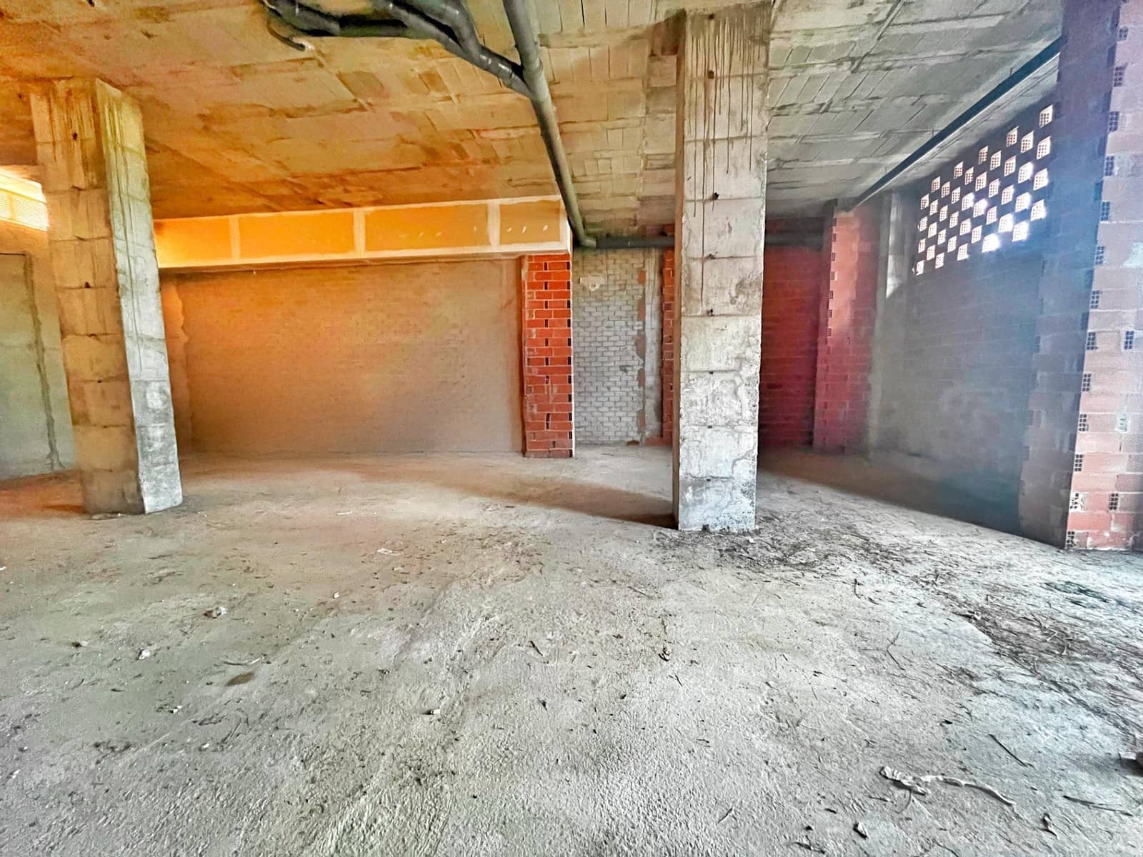 Erhverv til leje i Valencia by - € 4.500 (Ref: 9012190)